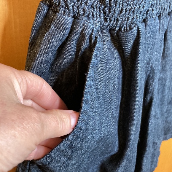 Mudd navy blue denim romper, tuxedo button, elastic waist, front size M (J1072) - Picture 4 of 14